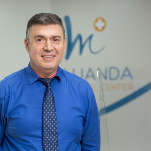 Dr-Justin-Gavanescu-LMC-2-Large O CEO do Luanda Medical Center fala sobre a importância da prevenção